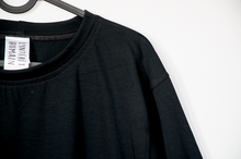 Charger l'image dans la galerie, Crew neck sport classique (Chandail col rond) - Noir